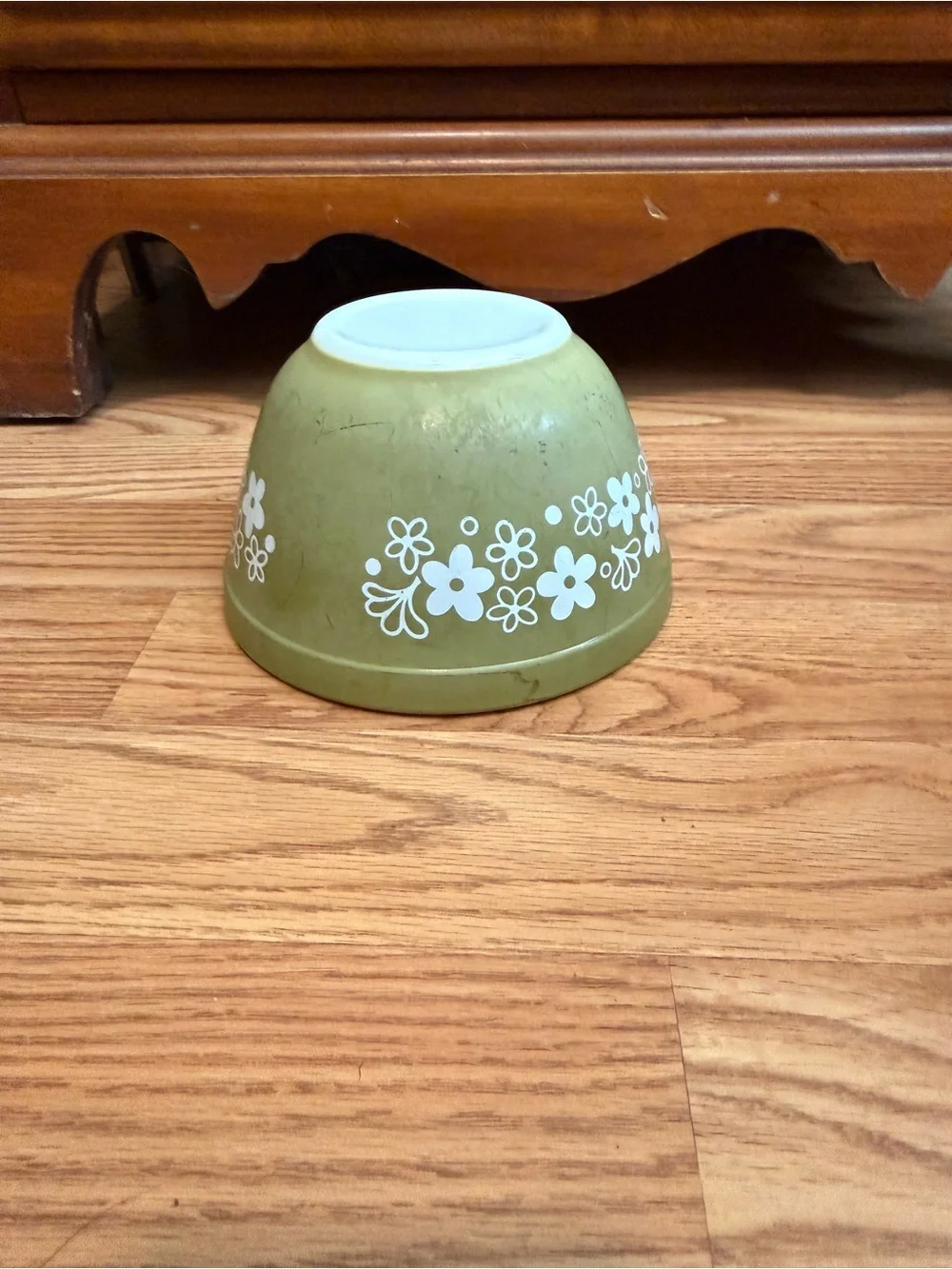 Vintage Crazy Daisy Pyrex #401 1.5 pint Nesting Mixing Bowl